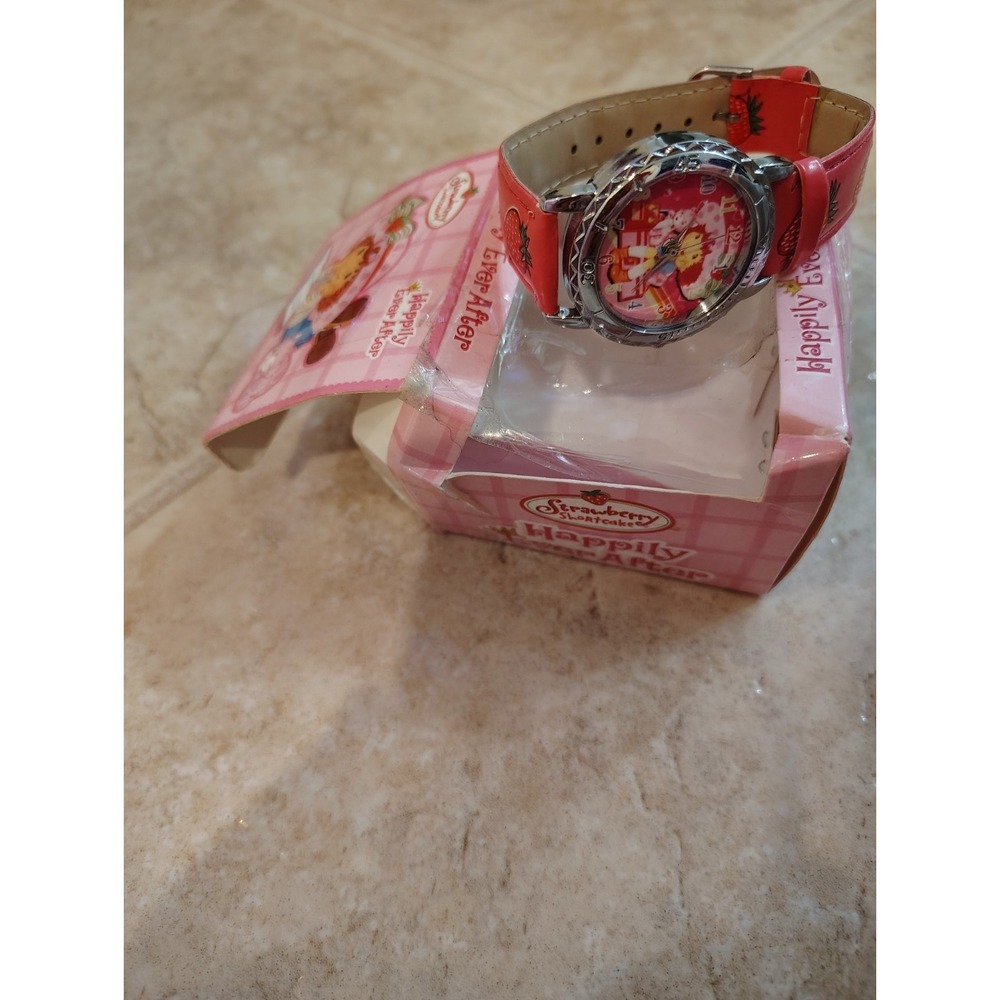 Vintage Strawberry Shortcake Watch W Box Needs New Battery